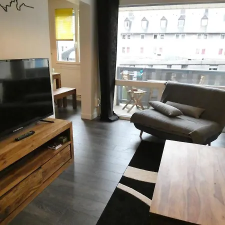 T2 Pour 4 Pers. Avec Balcon, Parking, Et Cuisine Equipee - - Fr-1-457-282 * Saint-Lary-Soulan